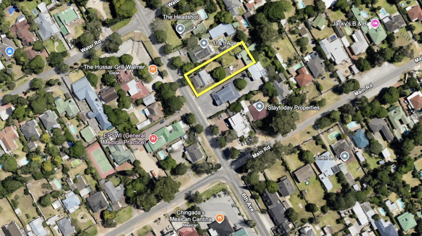 DECEASED ESTATE: High-Exposure Property with Redevelopment Potential Property Images