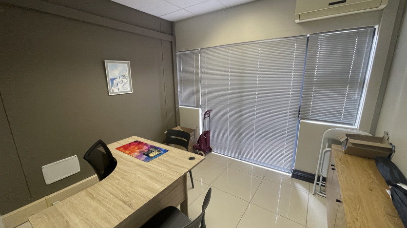 Mixed-Use Investment Property In Umhlanga Property Images