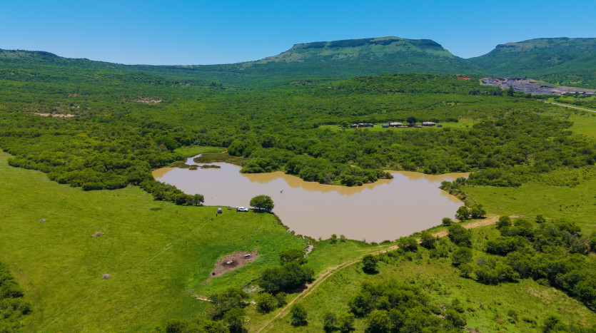 Mixed Use Beef and Game Farm Property Images