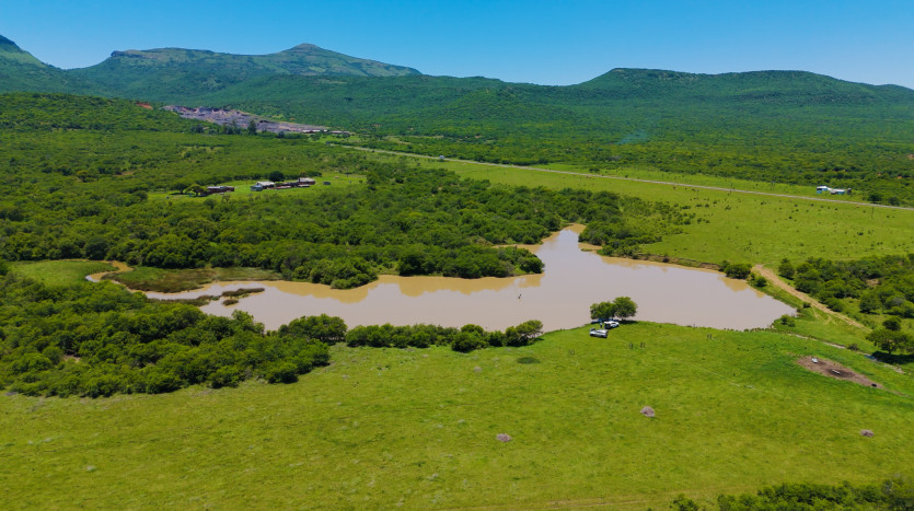 Mixed Use Beef and Game Farm Property Images