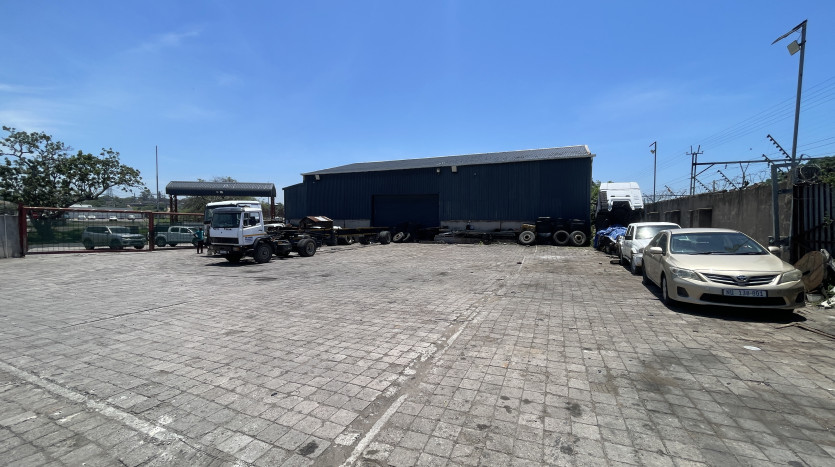Large Logistics Hub near Durban Port Property Images