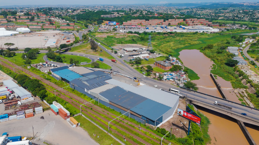 Large Logistics Hub near Durban Port Property Images