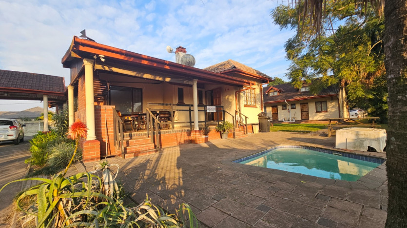 Re-Development Property In Pinetown CBD Property Images