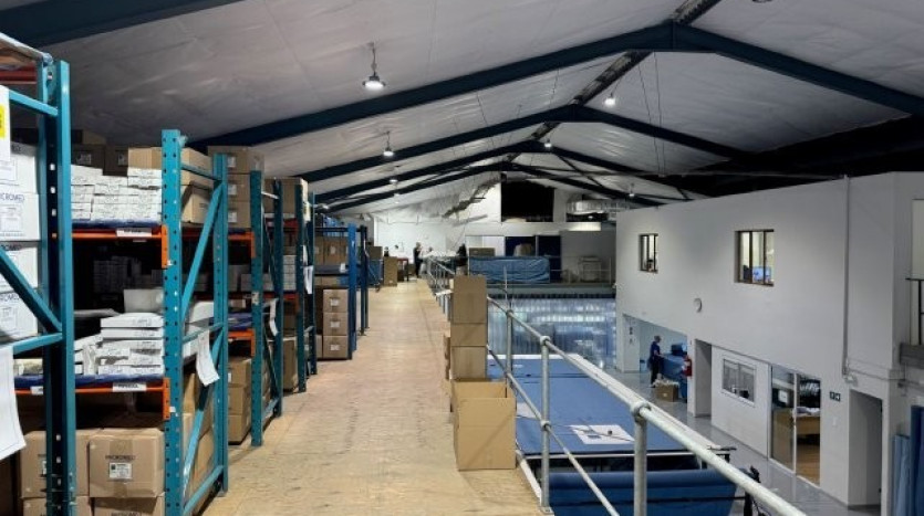 Income Generating Warehouse Facilities In Prime Industrial Area Property Images