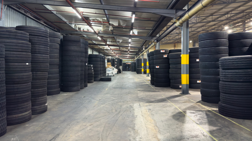 Prime Industrial Mega Warehouse Next To Coca Cola – Phoenix Industrial Park Property Images