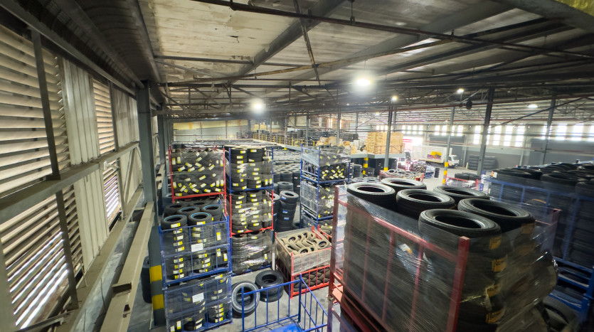 Prime Industrial Mega Warehouse Next To Coca Cola – Phoenix Industrial Park Property Images