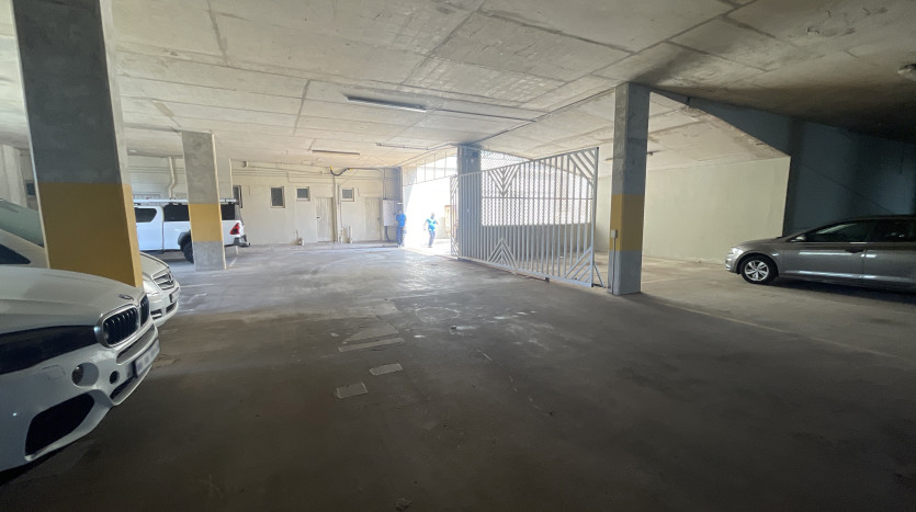 Blue Chip Retail Property In Margate Property Images