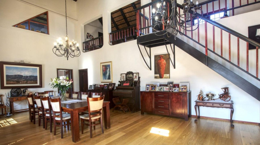 Unique Lifestyle Country Retreat In Robertson Property Images