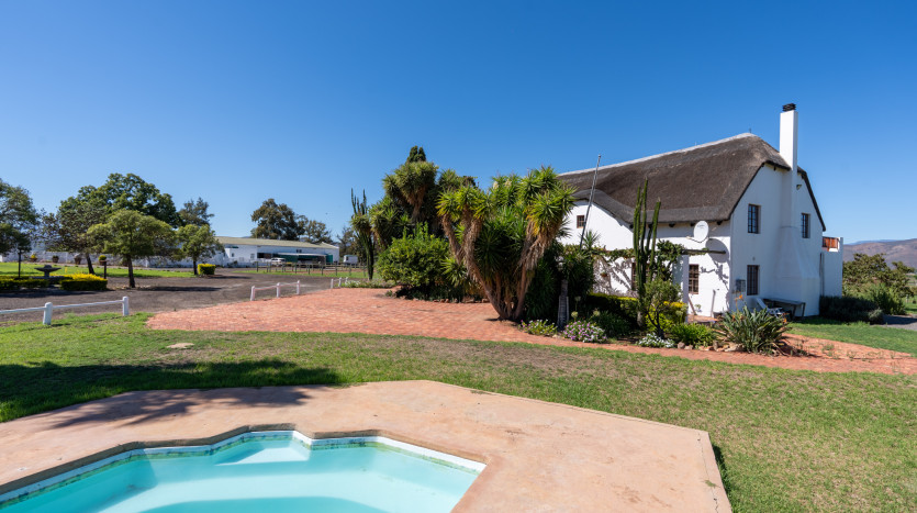 Unique Lifestyle Country Retreat In Robertson Property Images