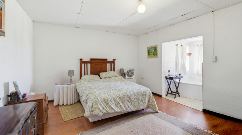 Unique Lifestyle Country Retreat In Robertson Property Images