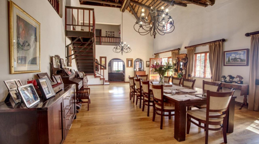 Unique Lifestyle Country Retreat In Robertson Property Images