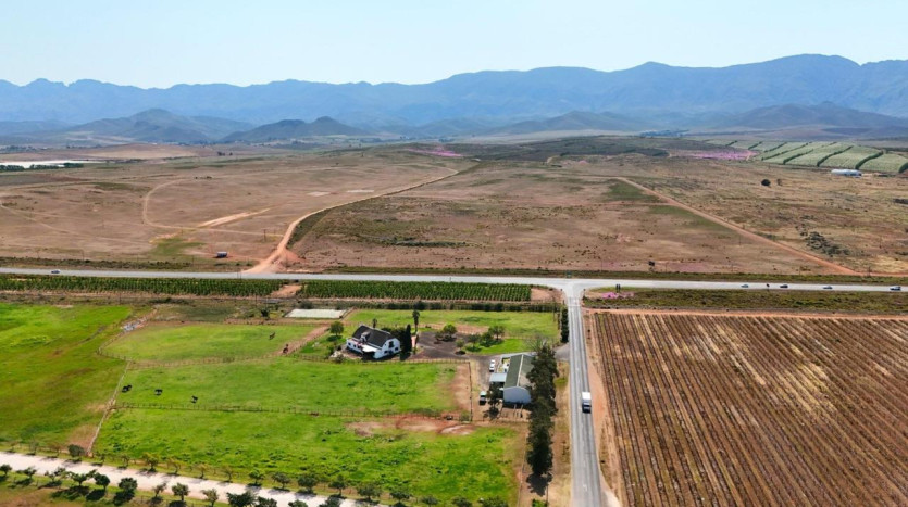 Unique Lifestyle Country Retreat In Robertson Property Images