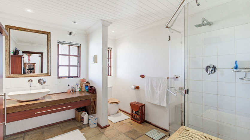 Unique Lifestyle Country Retreat In Robertson Property Images