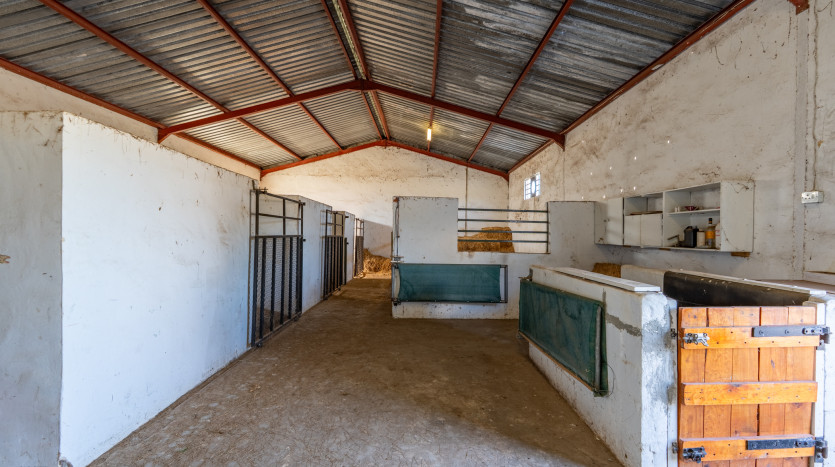 Unique Lifestyle Country Retreat In Robertson Property Images