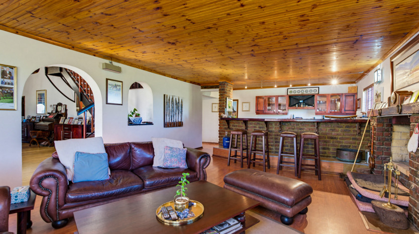 Unique Lifestyle Country Retreat In Robertson Property Images