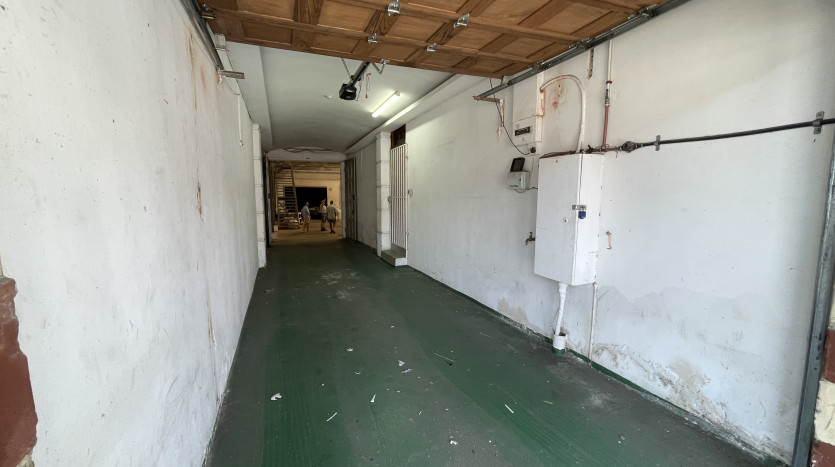 Versatile Warehouse On Umbilo Road Property Images