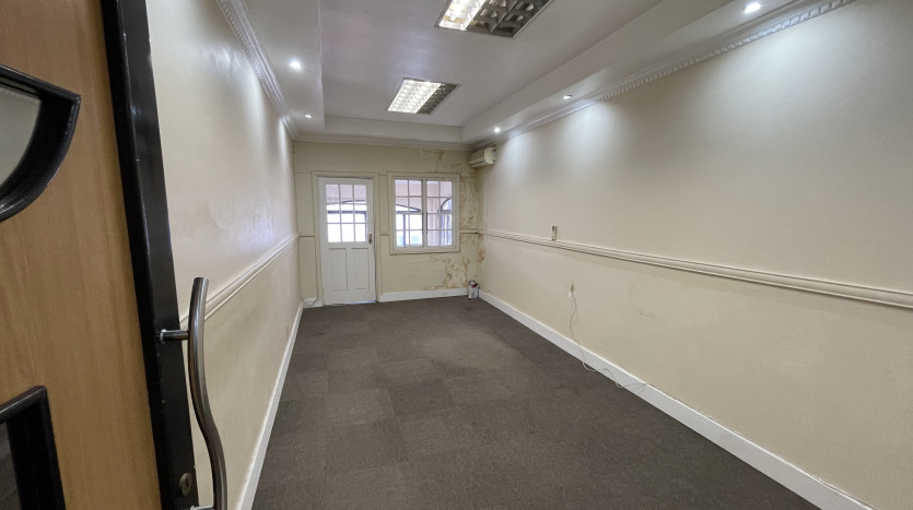 Versatile Warehouse On Umbilo Road Property Images