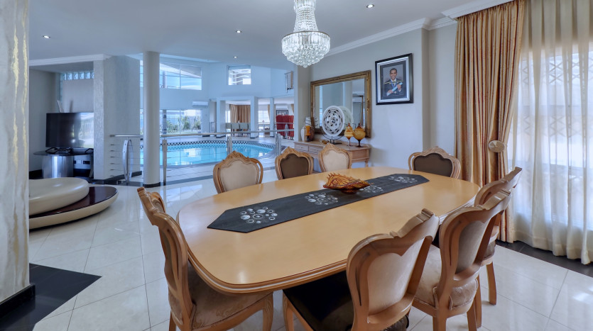 Luxury Home in Oslo Beach Property Images