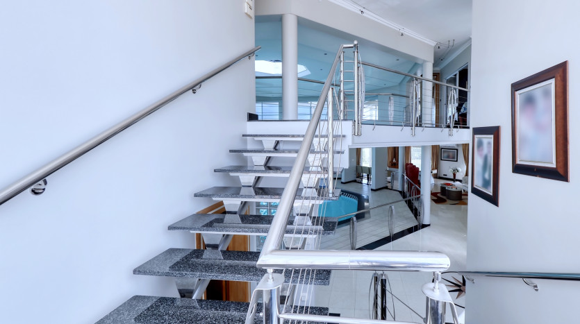 Luxury Home in Oslo Beach Property Images