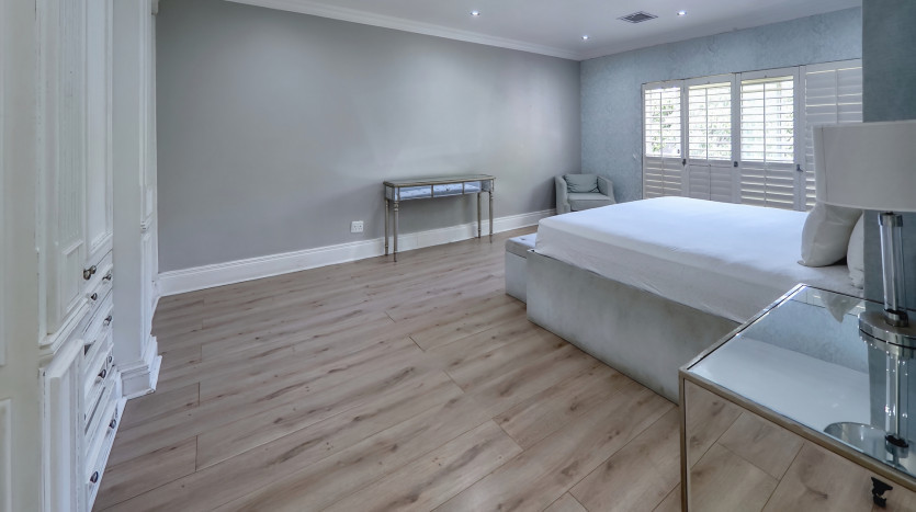 Spacious Family Home in Prestigious Durban North Property Images