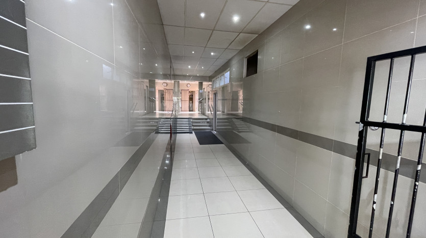 Iconic Retail Property In Glen Ashley Property Images