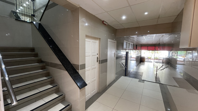 Iconic Retail Property In Glen Ashley Property Images