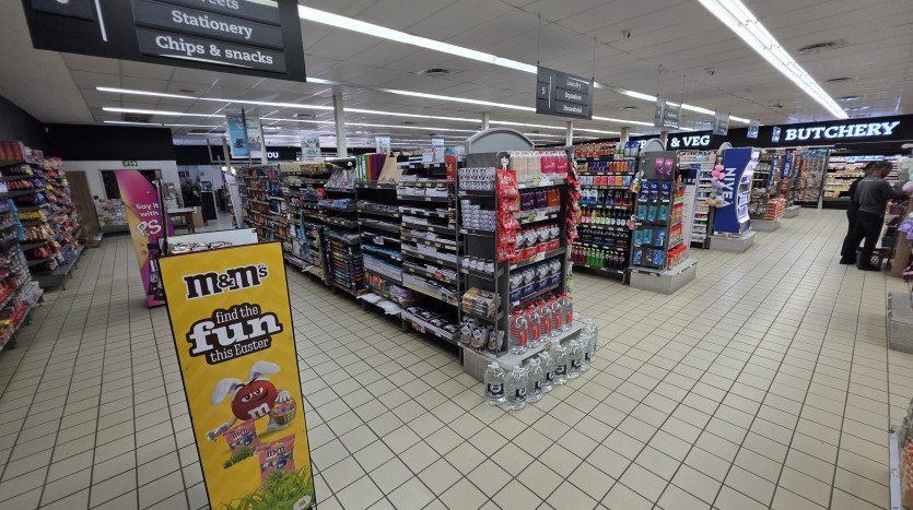 Prime Suburban Retail Landmark In Pioneer Park, Newcastle Property Images