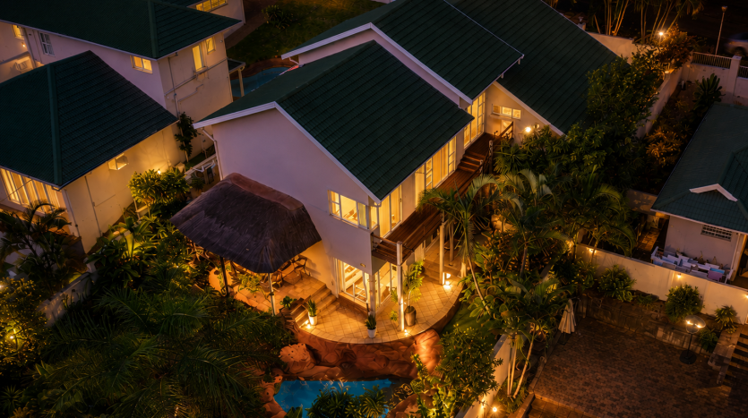 Convenient & Comfortable Home in Prime Somerset Park
