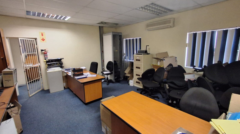 Corner Commercial Property in Jacobs Property Images