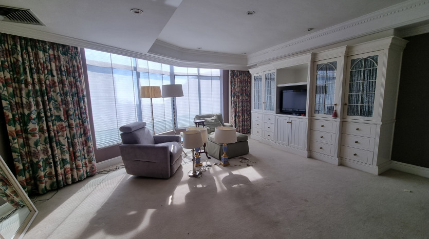 Large Luxurious Apartment in Musgrave Property Images
