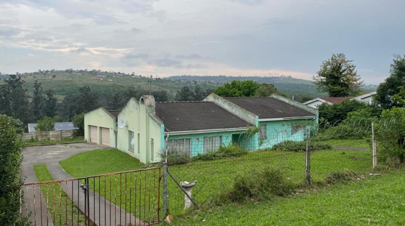 House on Aloe Lane Property Lead Image