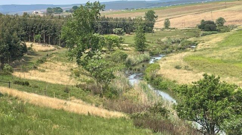 ± 54 Ha Smallholding & Lifestyle Opportunity Property Images