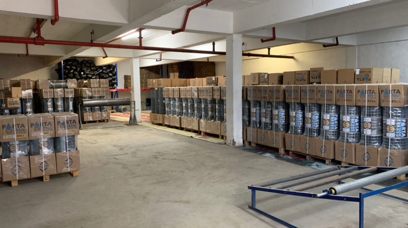 Highly Visible Warehouse Braelyn Industrial Property Images