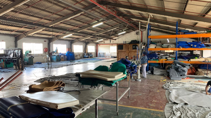Highly Visible Warehouse Braelyn Industrial Property Images