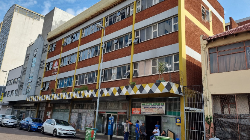 Accommodation Block In Durban CBD With Lease In Place Property Images