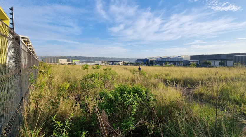 ± 4 700 m² Industrial Development Land in Cornubia Property Images