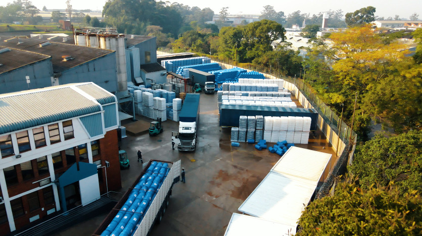 Industrial Property With Blue Chip Tenant On A Triple Net Lease Property Images