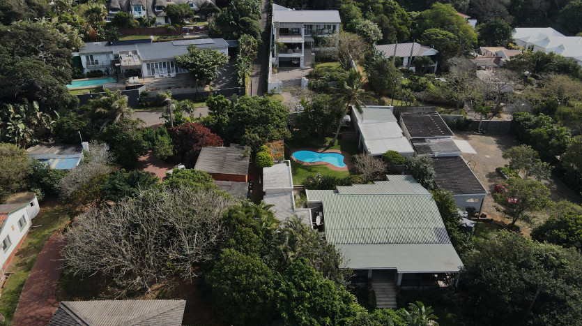 3 Adjacent Residential Properties Umdloti Property Images