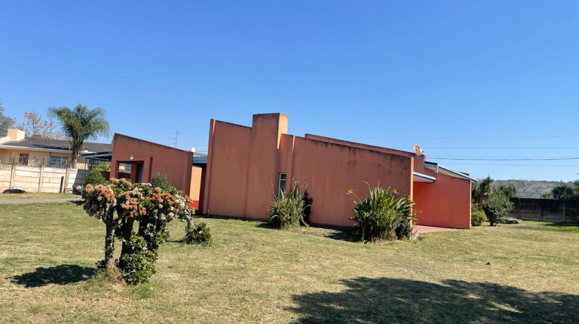3 Bedroom House with Outbuilding in Mthatha Property Lead Image