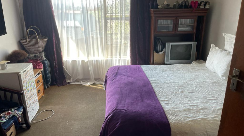 3 Bedroom House with Outbuilding in Mthatha Property Images