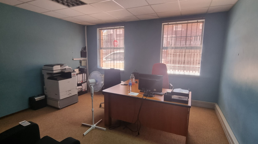 Commercial Block In Close Proximity To University Property Images