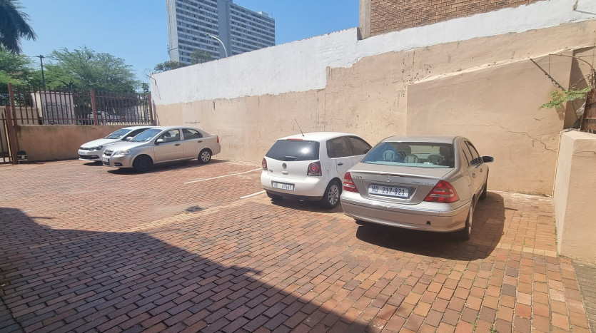 Commercial Block In Close Proximity To University Property Images