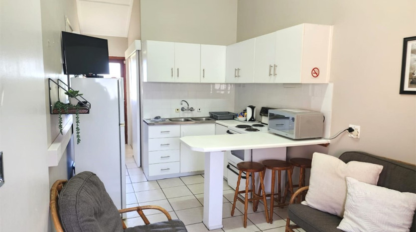 HIGH COURT ORDER - Income Generating Holiday Letting Stillbaai Property Images