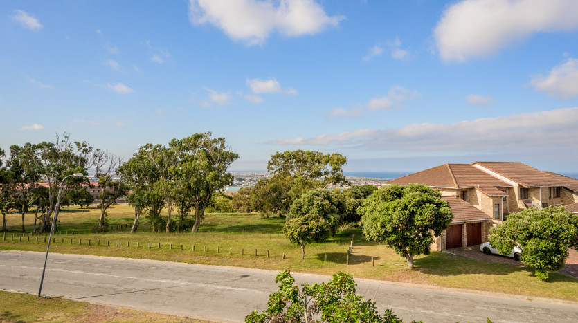 Lucrative Residential Investment Port Elizabeth Property Images