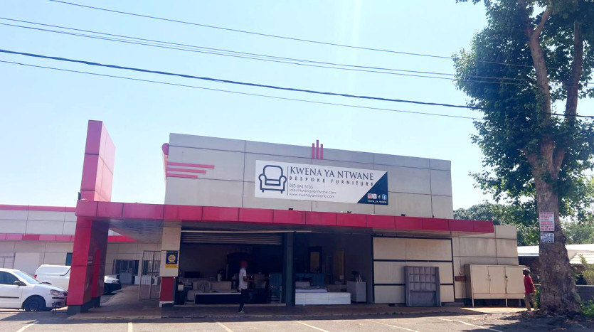 Shopping Centre in Valhalla Property Images