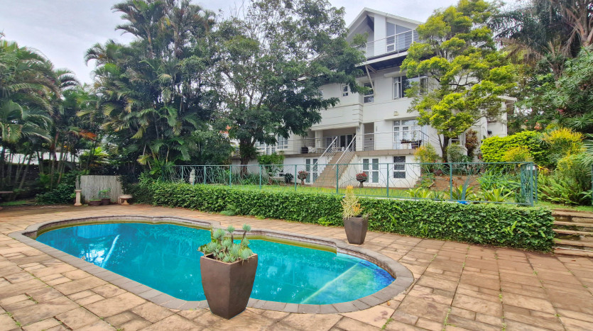 DECEASED ESTATE: Versatile 8 Bedroom Home in Upper Durban North Property Images