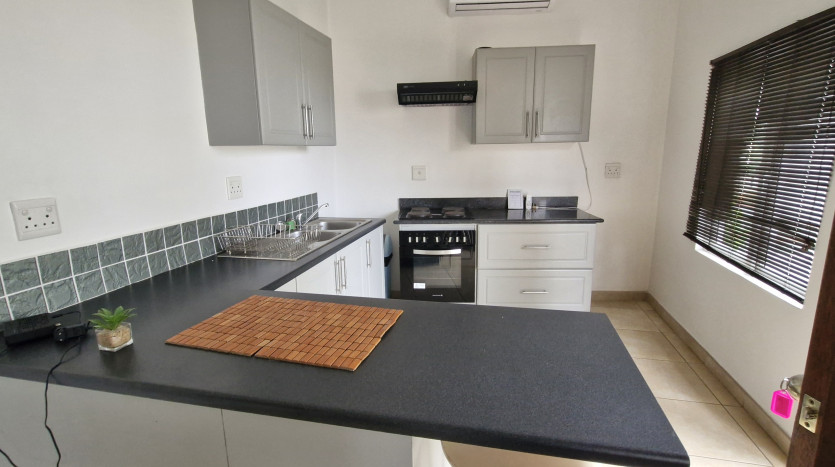 DECEASED ESTATE: Versatile 8 Bedroom Home in Upper Durban North Property Images