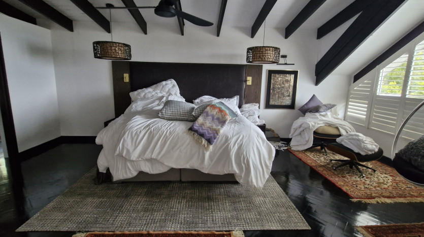 DECEASED ESTATE: Versatile 8 Bedroom Home in Upper Durban North Property Images