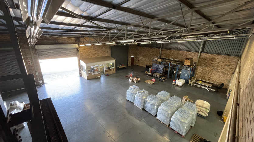 Prominent Industrial Property In Congella Property Images