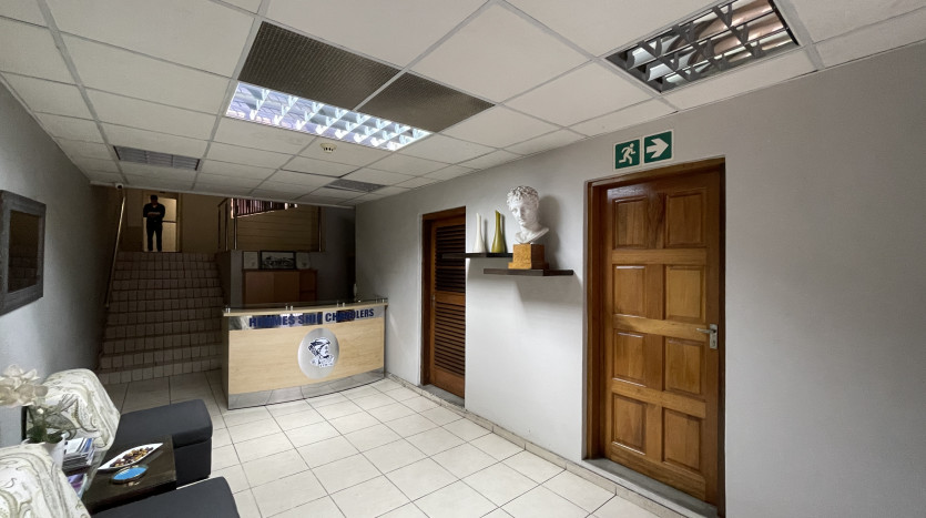Prominent Industrial Property In Congella Property Images